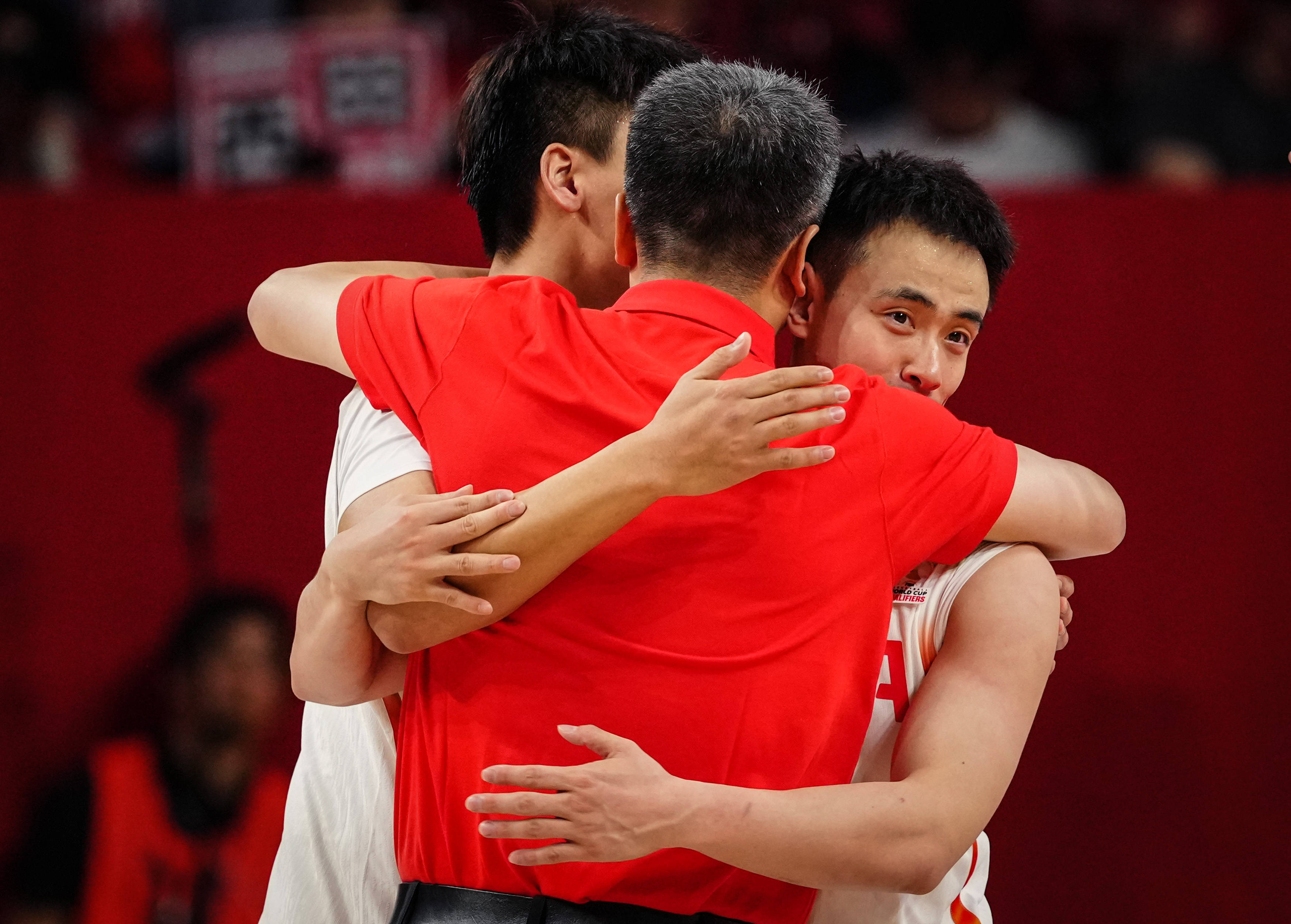 （体育）篮球——世界杯预选赛：中国队胜日本队